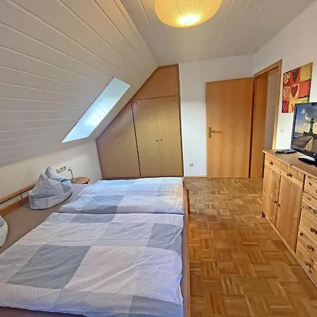 Altglowe Nr 5 * غلوفي